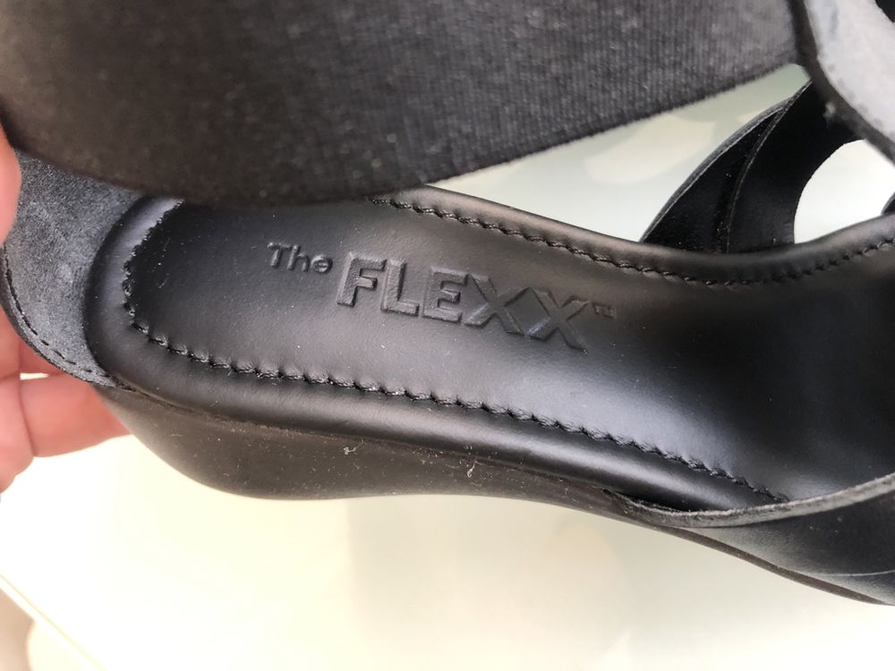 НОВІ Босоніжки The FLEXX® нат. шкіра, 37 розмір