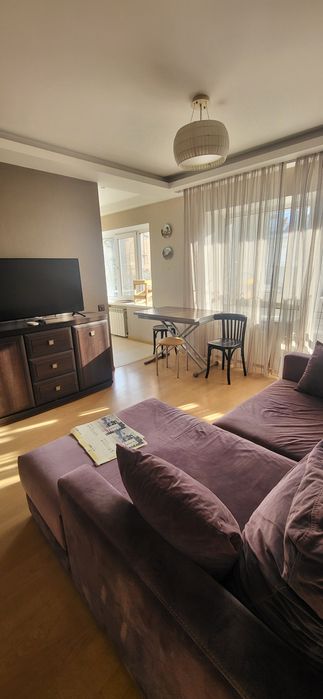 Сдам 2 комнатную квартиру.