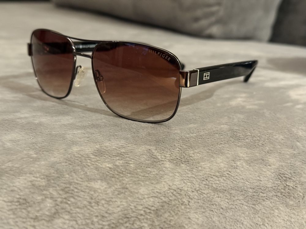 Okulary Tommy Hilfiger męskie przeciwsłoneczne + Pudełko