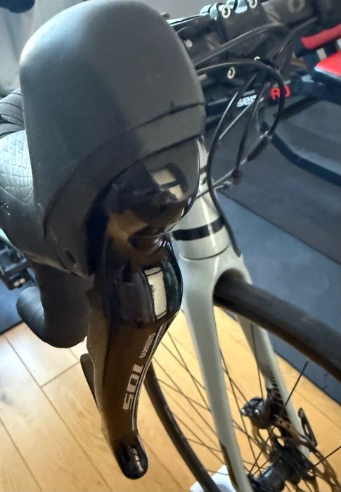 Rower szosowy Fuji SL 2.5D 2x11 Shimano 105