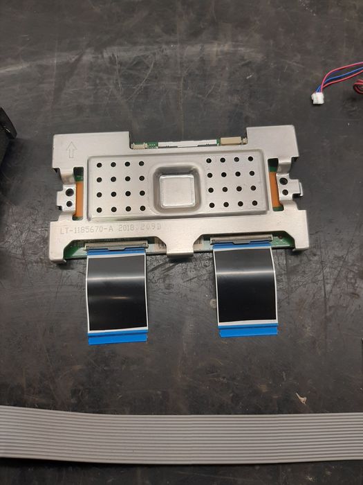 Hisense h55a6500 peças