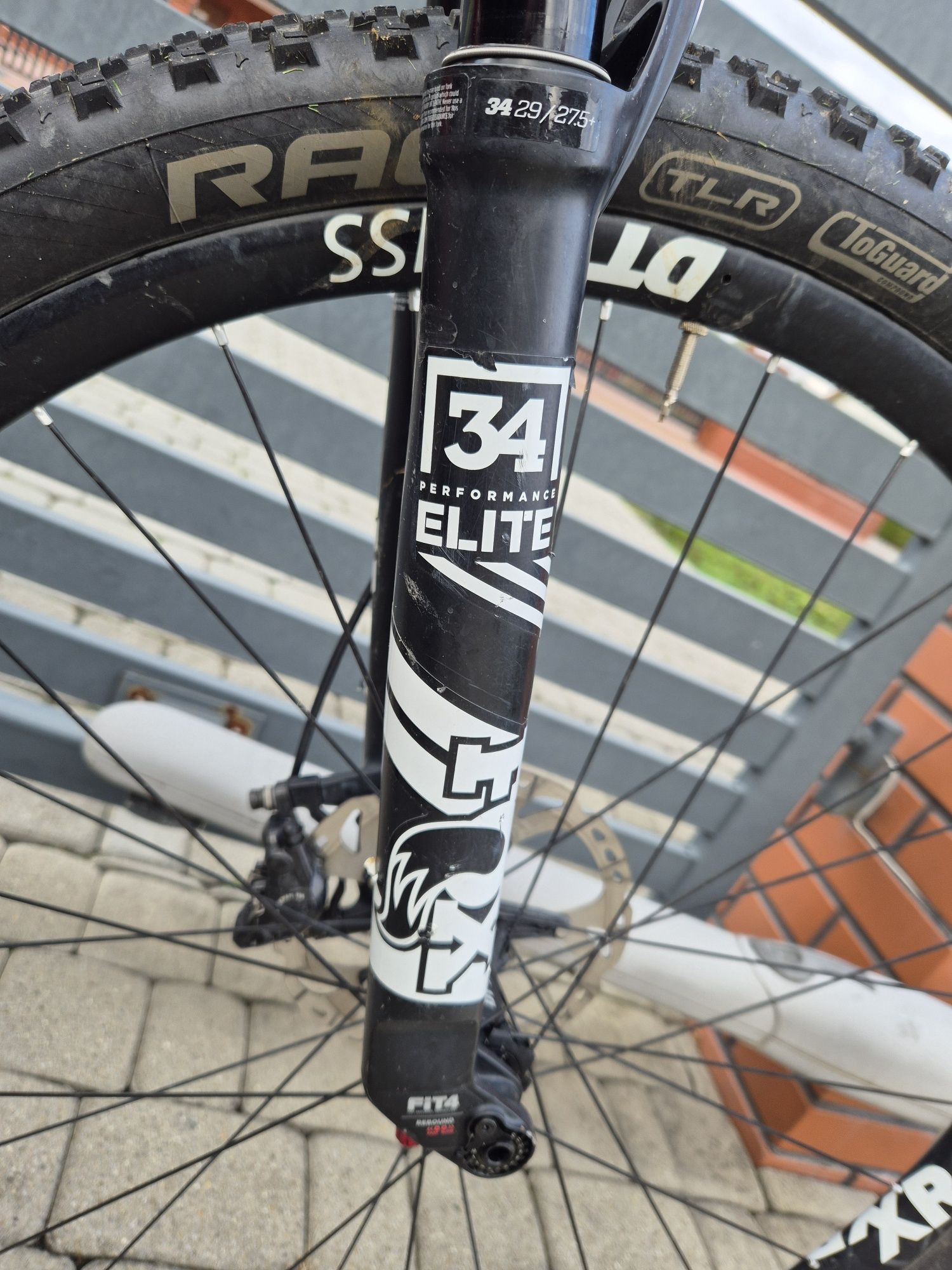 Canyon Lux SL CF 8 Race Team M
