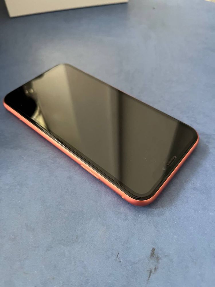 iPhone XR 64gb Coral