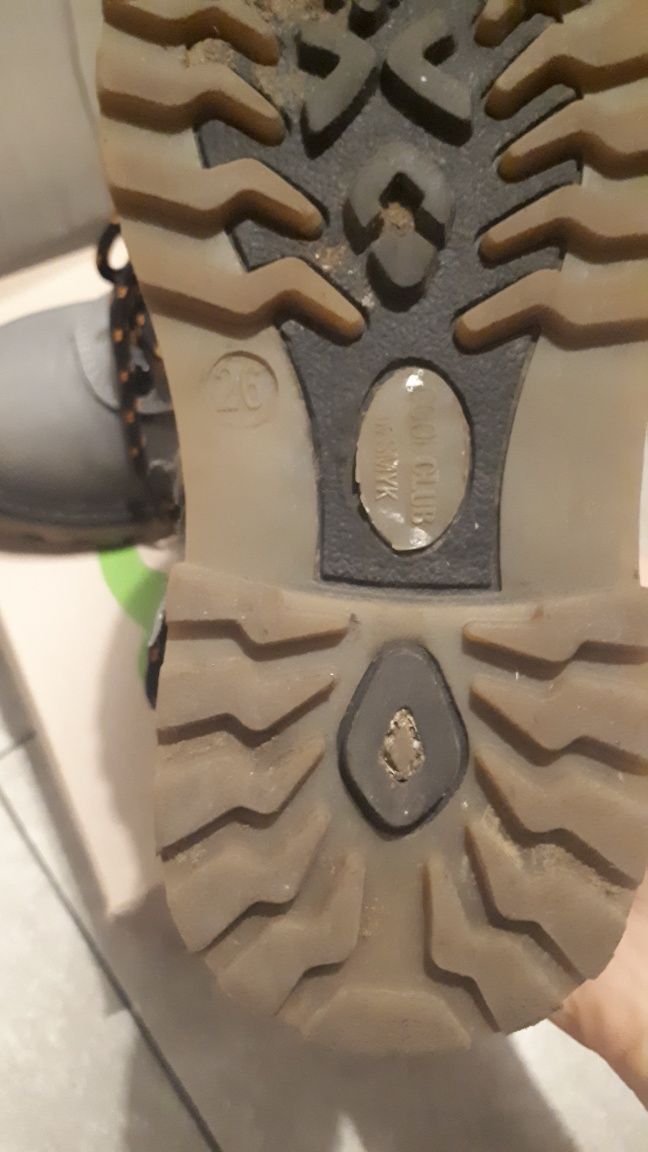 Buty zimowe trapery 26