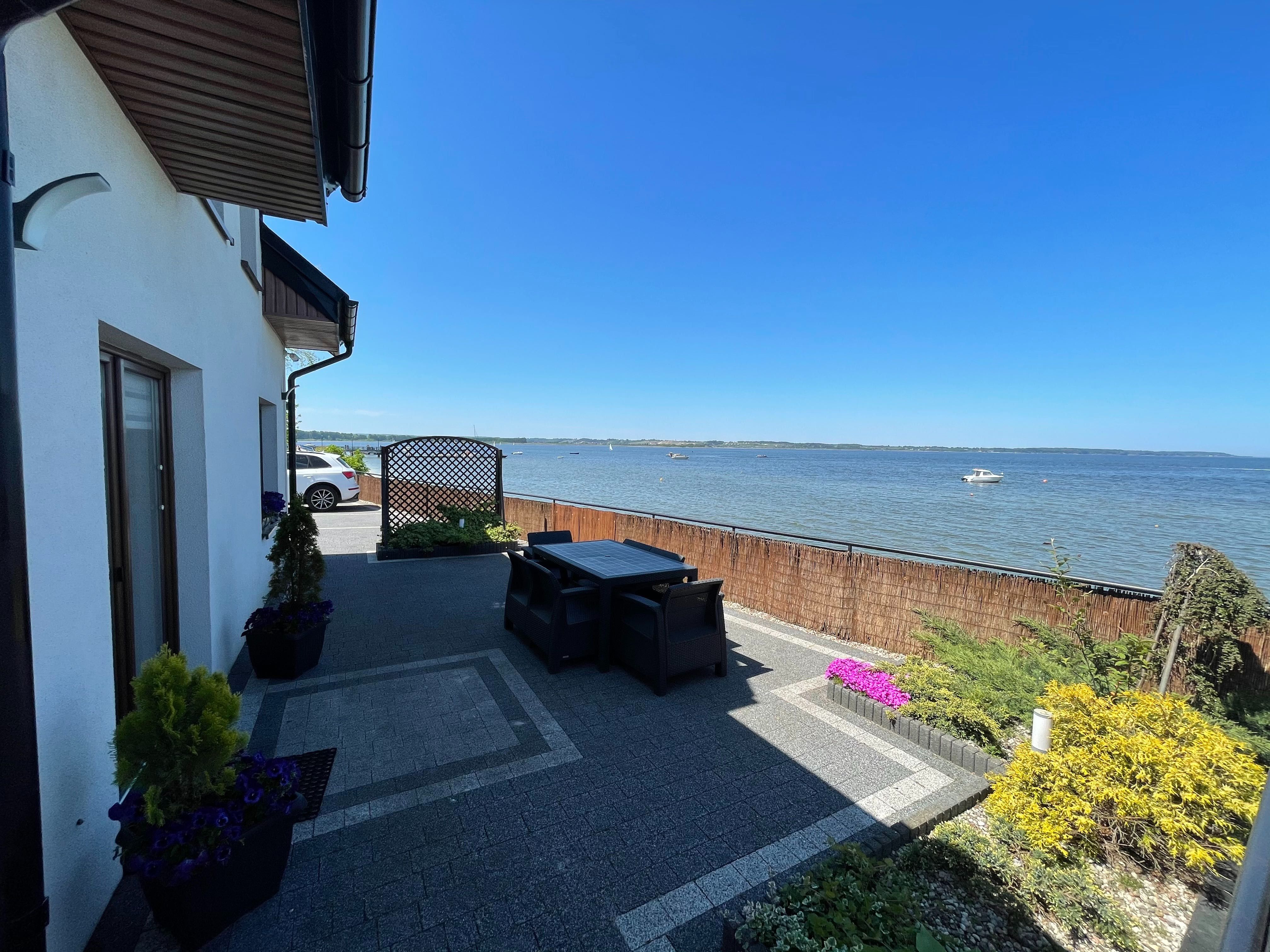 Villanord apartamenty w Rewie 5 metrów od plaży.