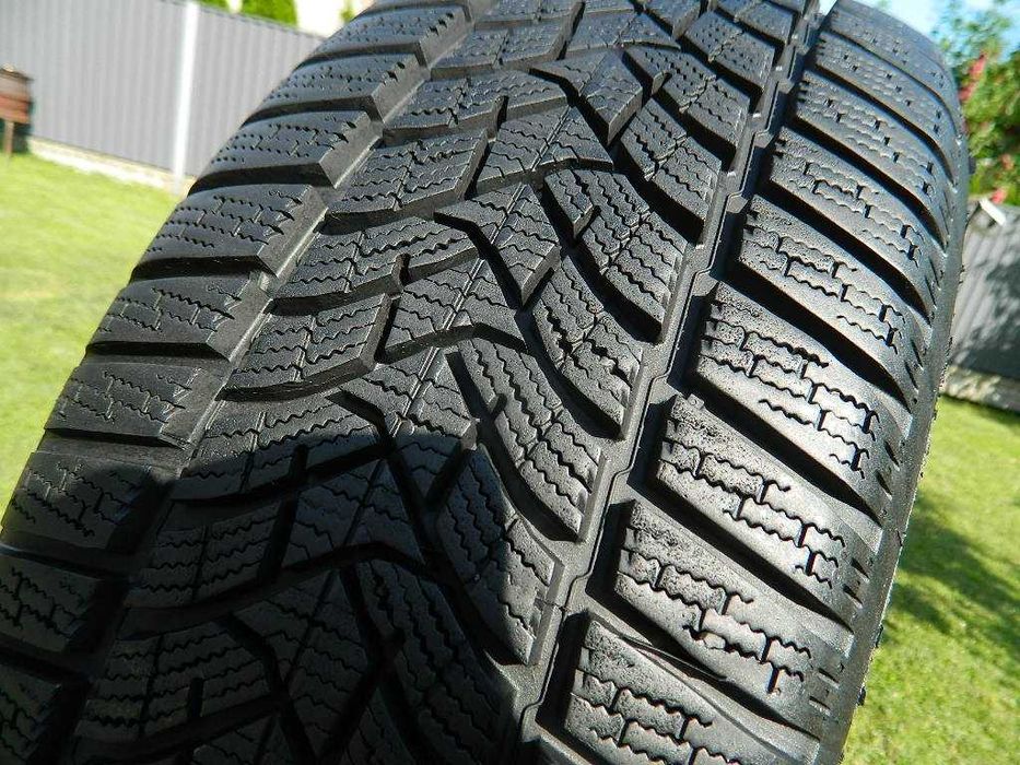 Шина колеса резина R17 215/55 GoodYear UltraGrip 4шт Зима