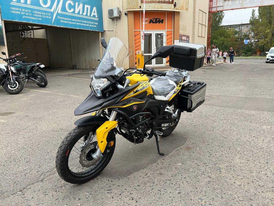 Мотоцикл CYCLONE RX3