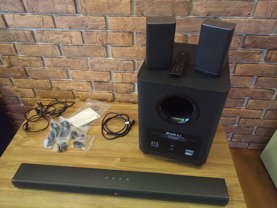 Soundbar JBL BAR 5.1 , odłączane satelity, 510W ,subwoofer