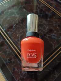 Lakier do paznokci Sally Hansen