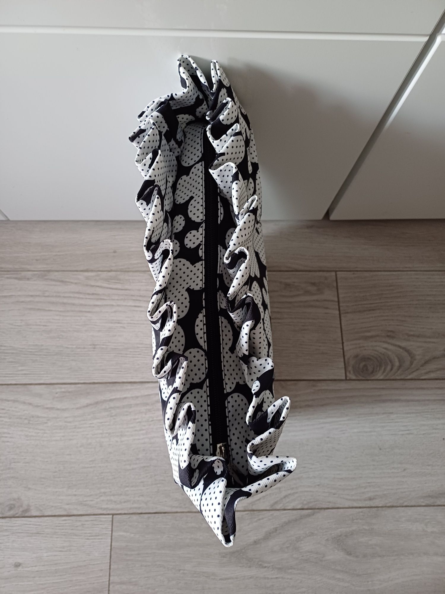 O Bag Mini, organizer Myszka Miki z falbanką do torebki
