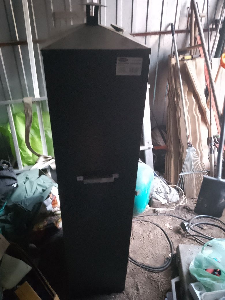 Sprzedam wedzarke ogrodowa Biowin  model330208