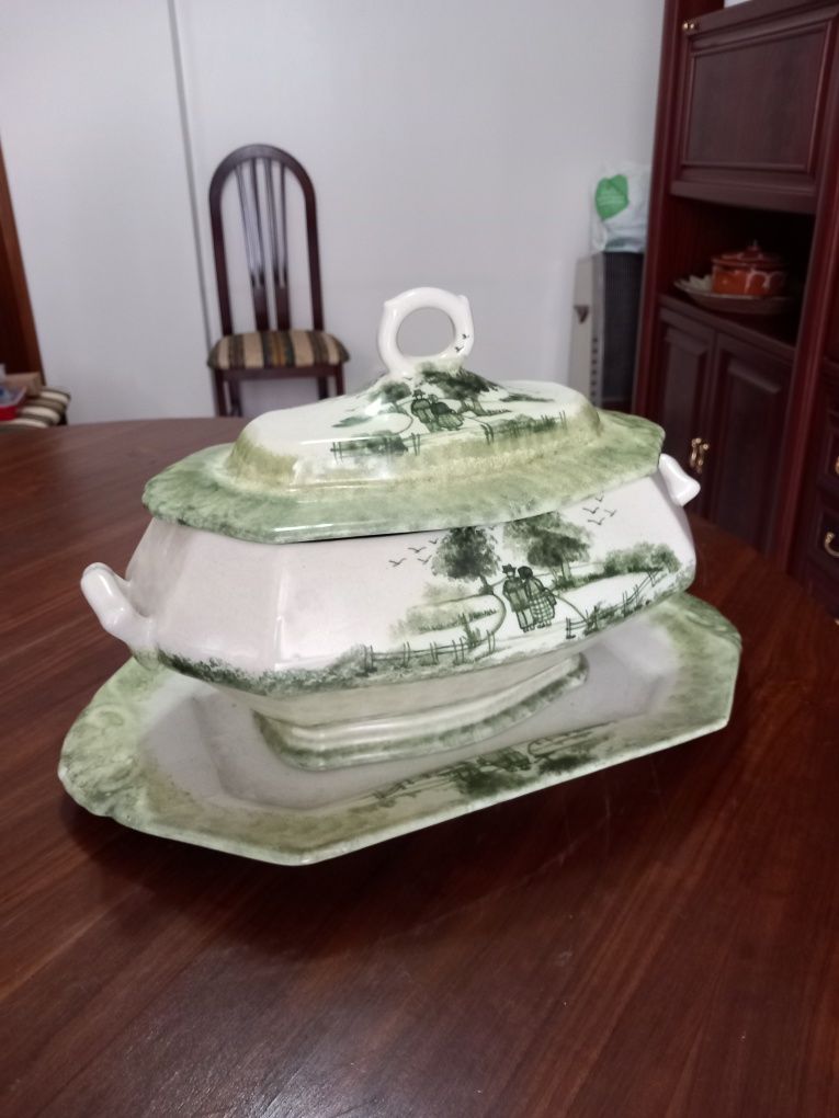 Conjunto de porcelanas