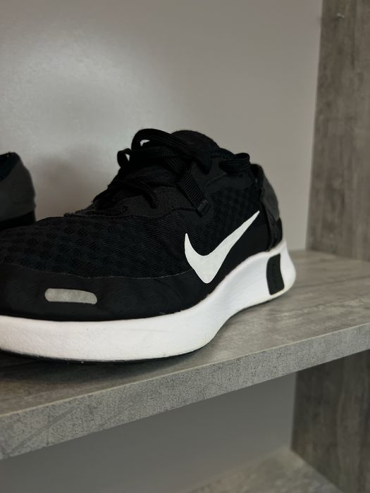 Кросівки Nike Dart 12