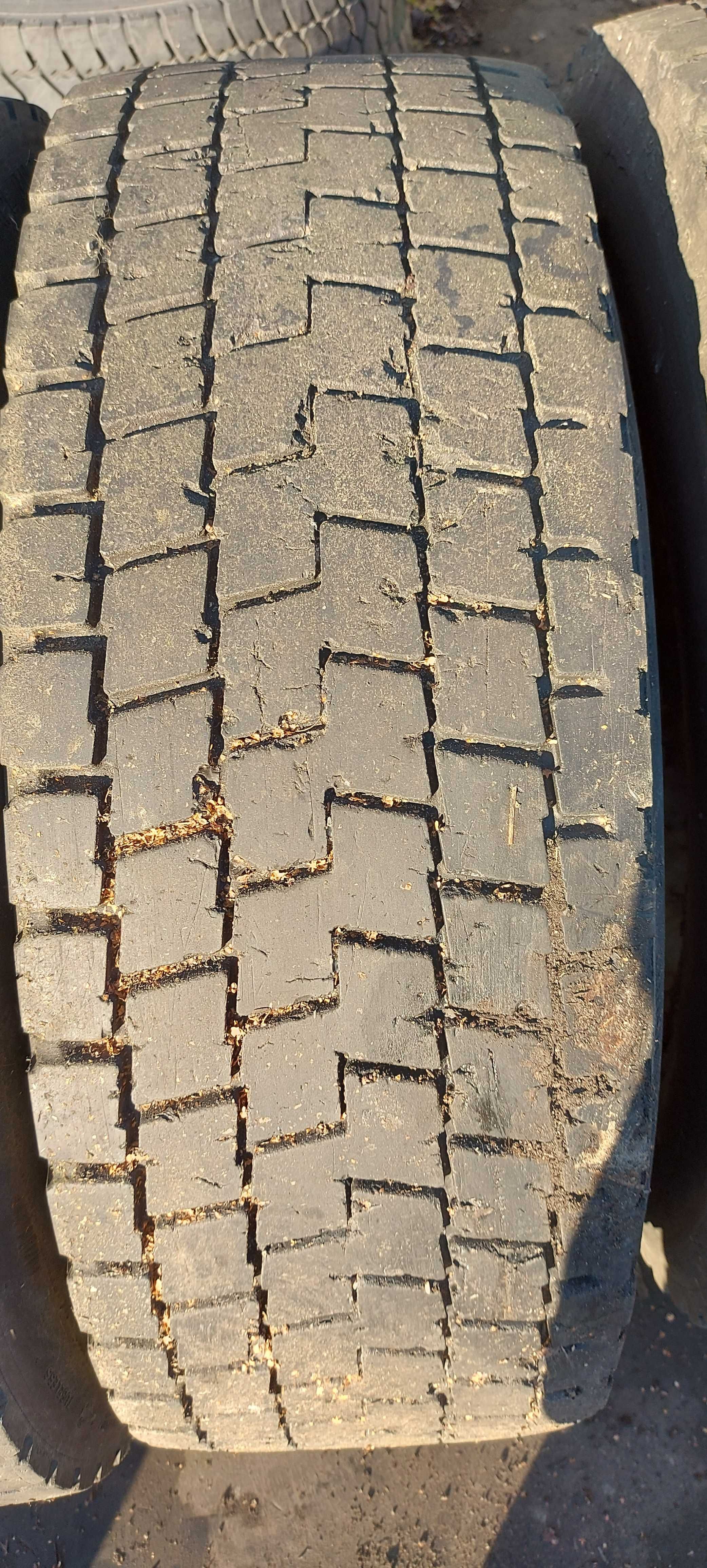 Koła Michelin XDE2+ 315/70 R22,5 komplet