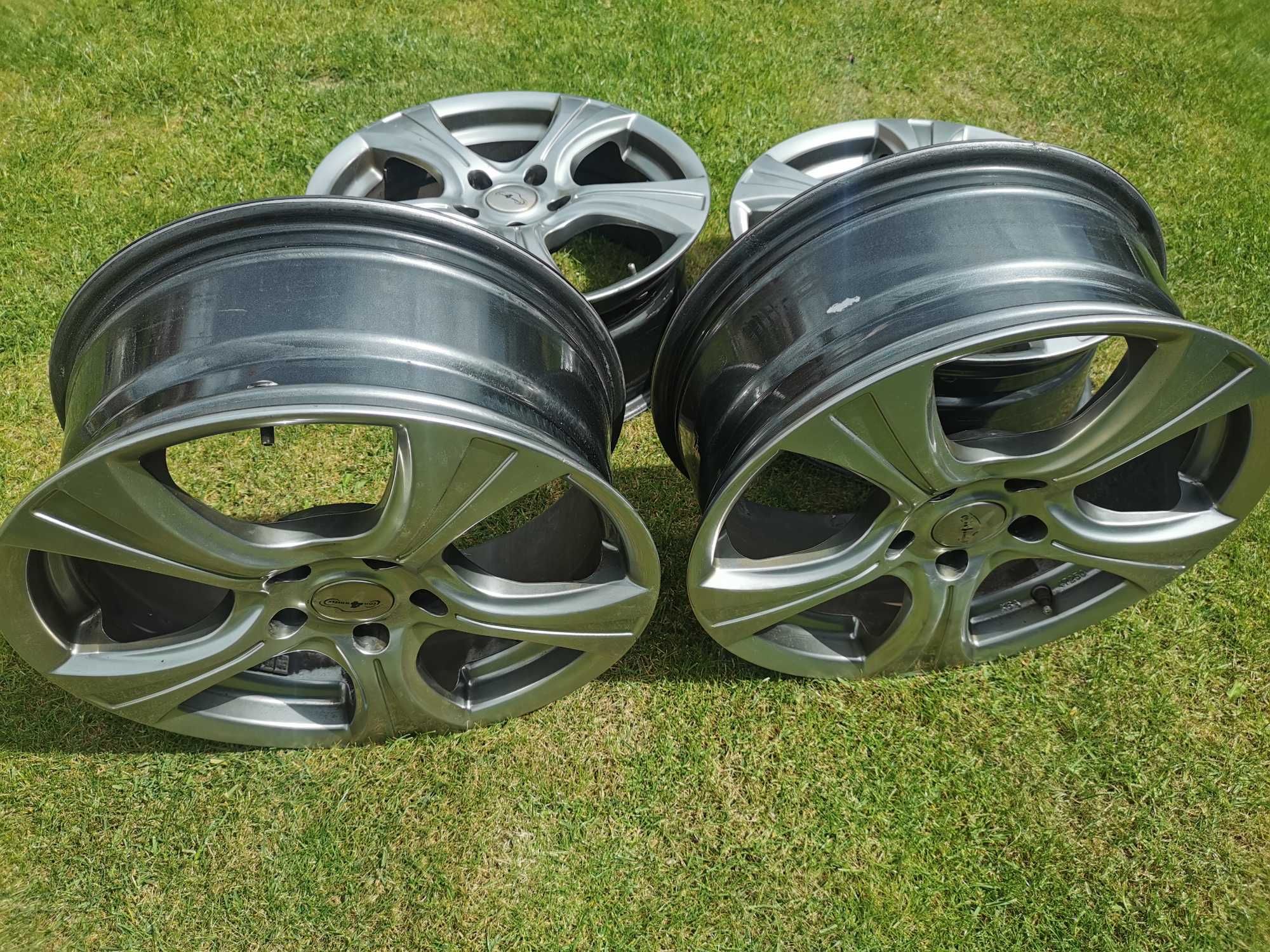 Alu felgi grafitowe 17 5x114,3