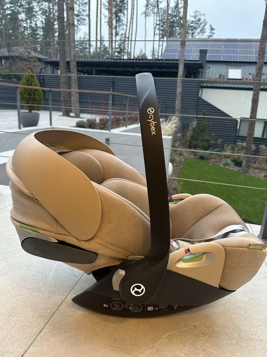 Автокрісло Cloud T i-Size Plus Cybex