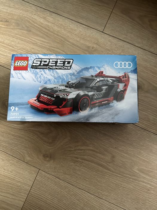 Klocki LEGO SPEED CHAMPIONS Zestaw 76921 Wyścig Audi S1 E-tron Quattro