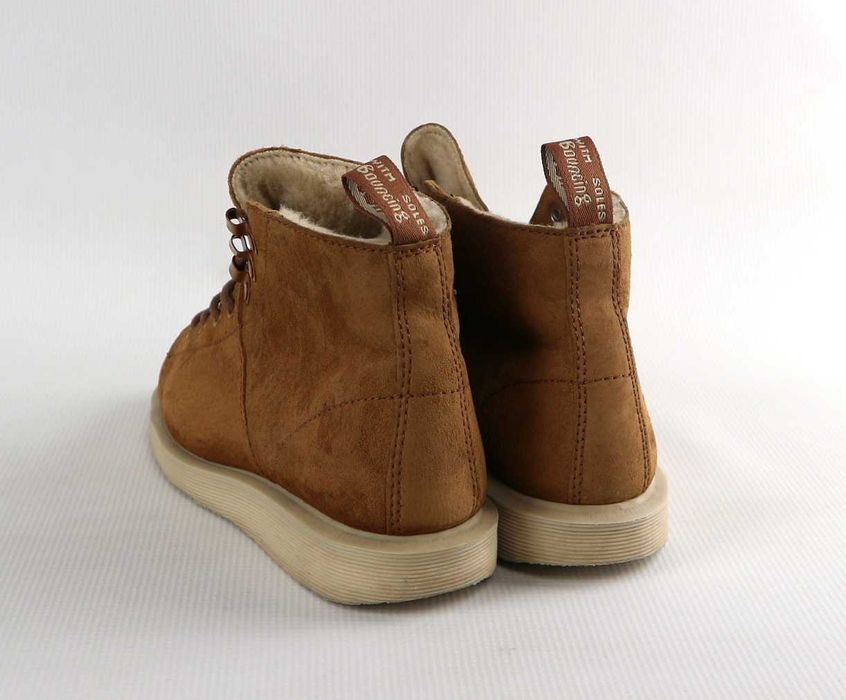 Dr. Martens trzewiki zamszowe z kożuszkiem rozmiar 36