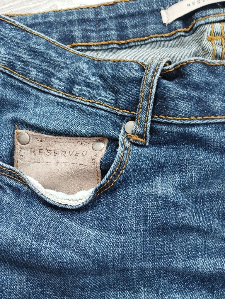Jeansy Reserved Slim fit rozm 36