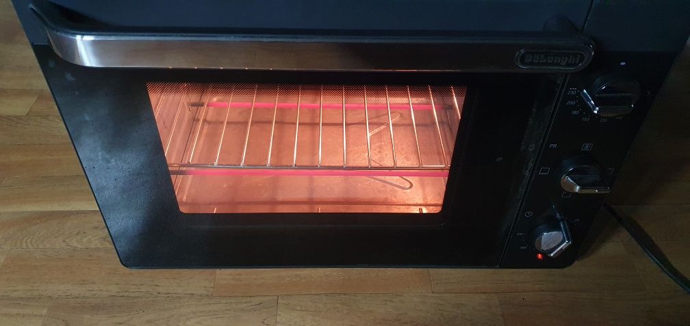 Forno a funcionar bom estado Delonghi 2000w