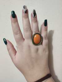 Piękny duży pomarańczowy pierścionek vintage regulowany