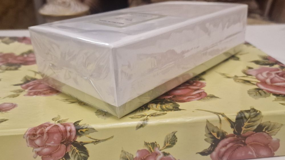 Van Cleef & Arpels Collection Extraordinaire Rose Rouge 75 ML.