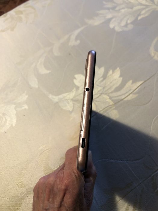 Продам планшет Blakvei