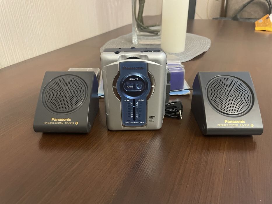 Panasonic RQ-V77, плеєр касетний з радіоприймачем, акустична система