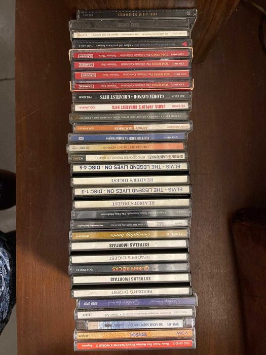 CD’s vários títulos a partir de 0,50€ - Faça a sua oferta