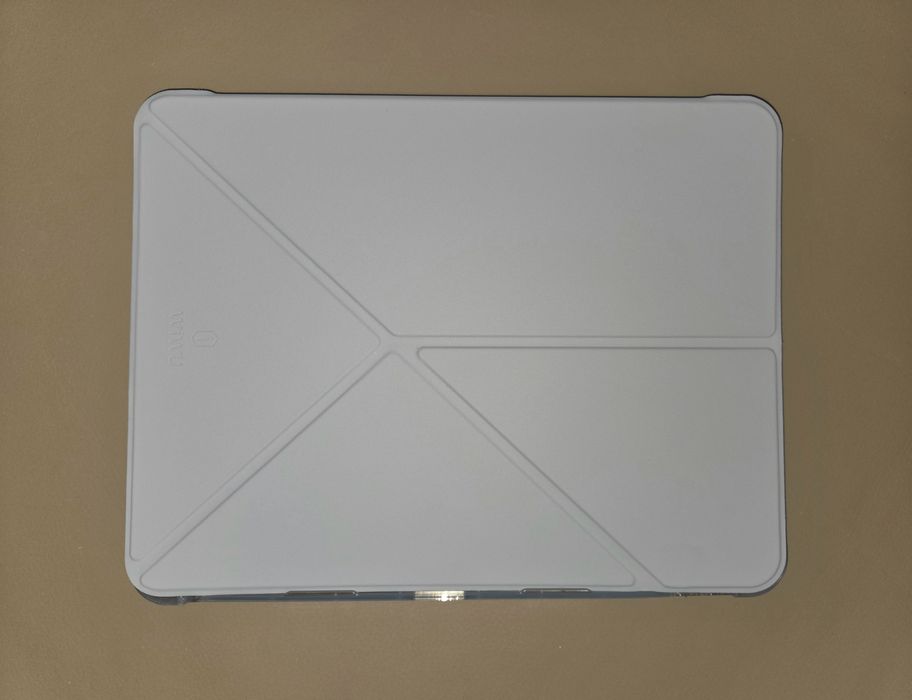 iPad Air 11 M3 128GB WiFi, повний комплект + чохол, 28 циклів