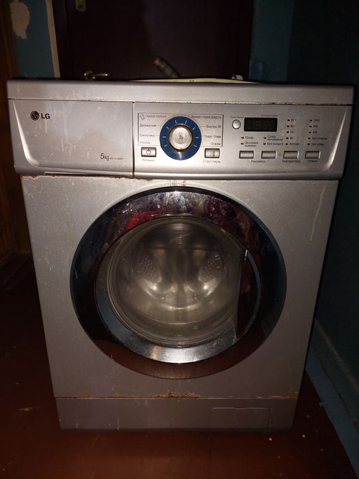 Пральна машинка LG на запчастини