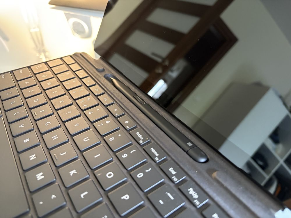 [Full Spec] Microsoft Surface Pro 9 Klawiatura i pen i7/16GB/512GB
