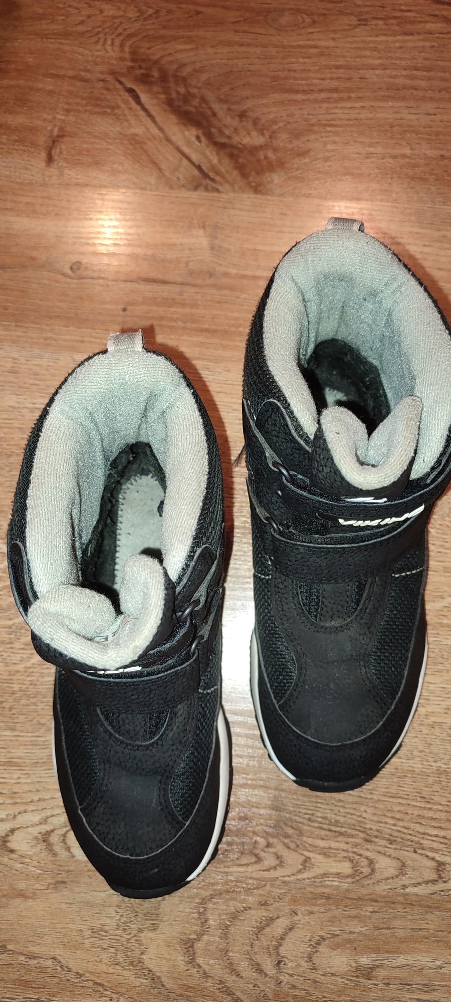 Buty zimowe VIKING 34 czarne na rzepy unisex nieprzemakalne