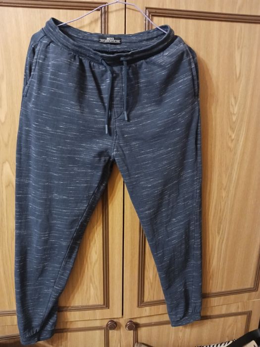 Качественные спорт.штаны размер 12/152
