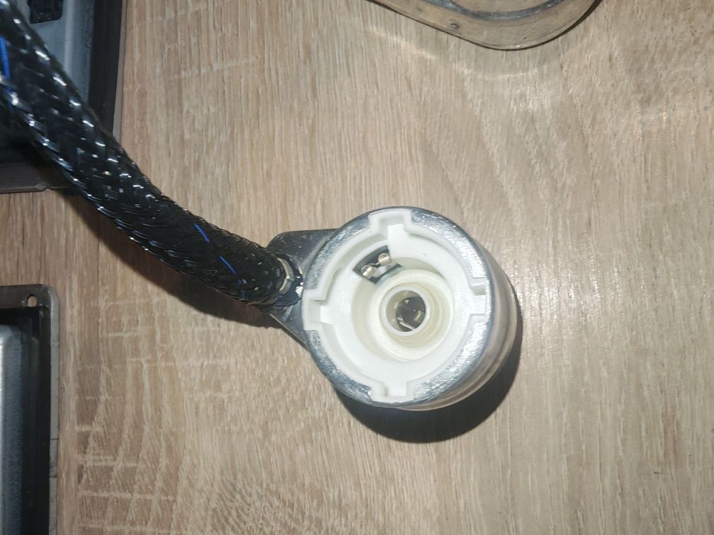 Przetwornica xenon ksenon Audi a4 b5 a4 b6 valeo
