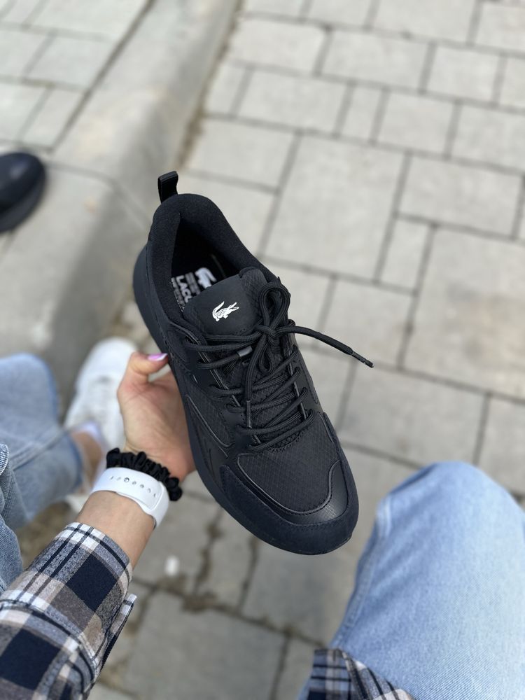 Чоловічі оригінальні кросівки Lacoste L003 EVO 124 3 SMA