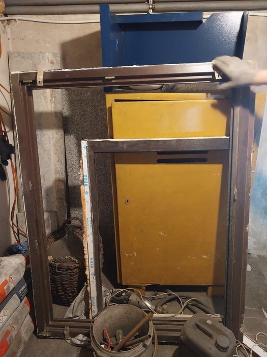 Okno drewniane używane