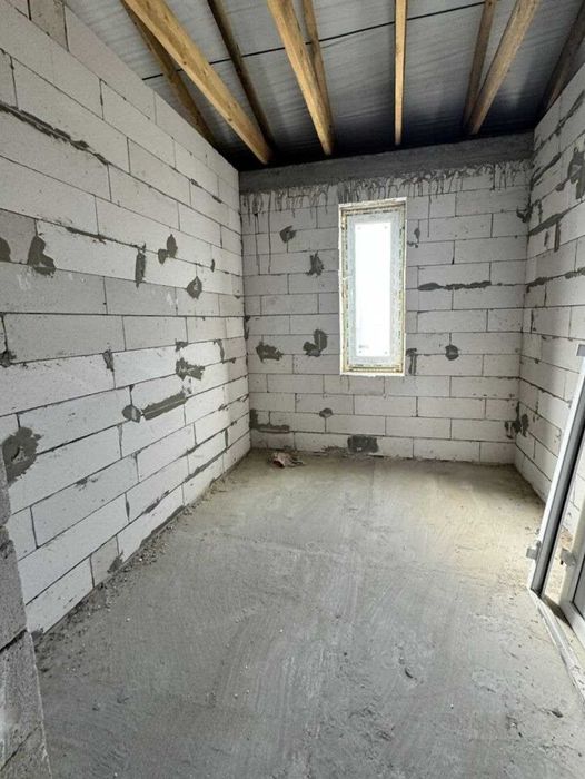 будинок в Лезнево