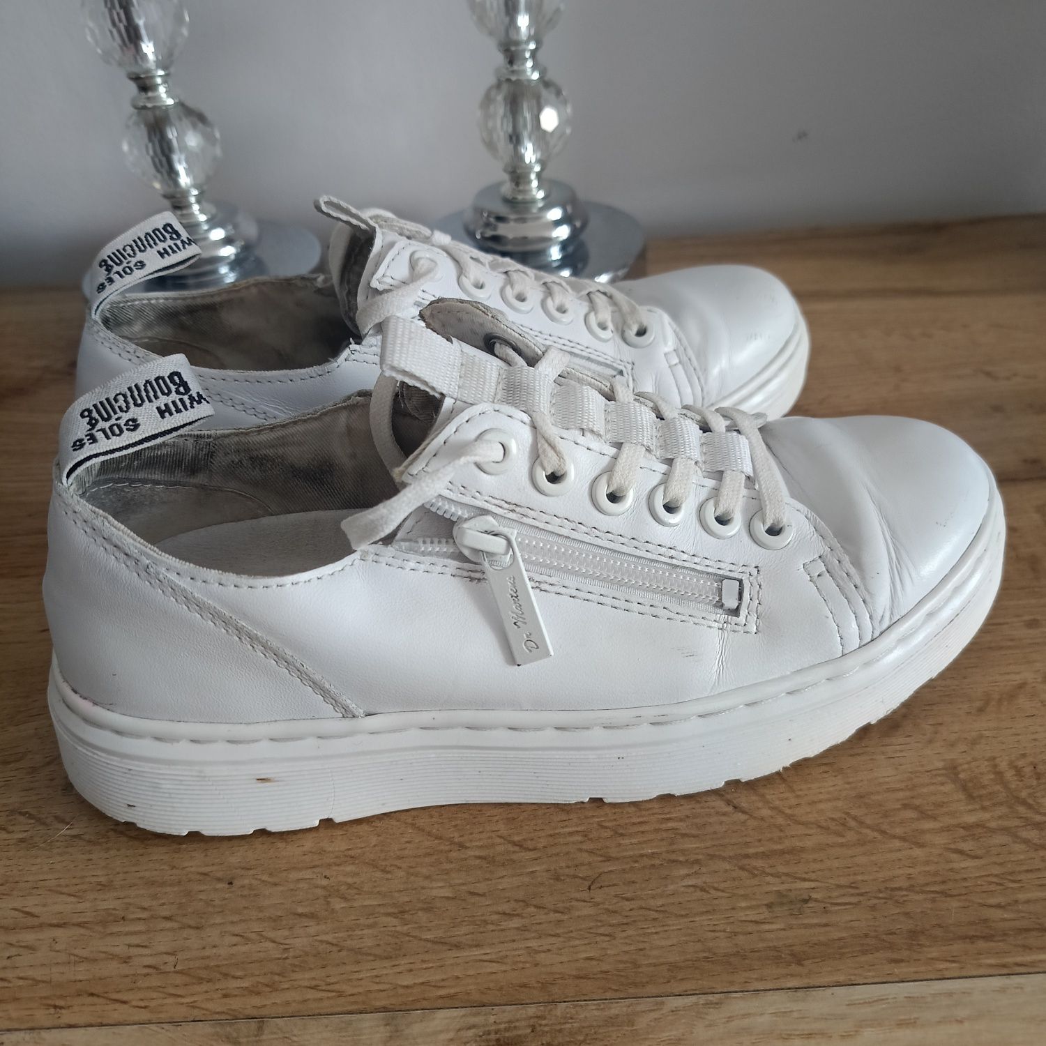 Buty dr Martens Dante ZIP białe 37