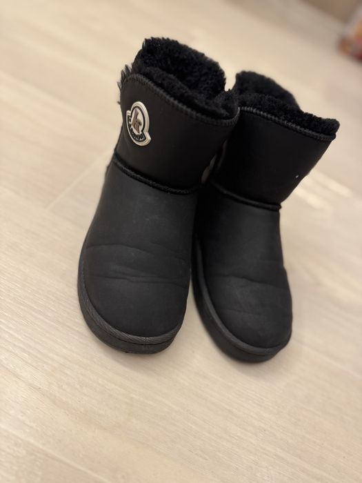 Уги для девочки