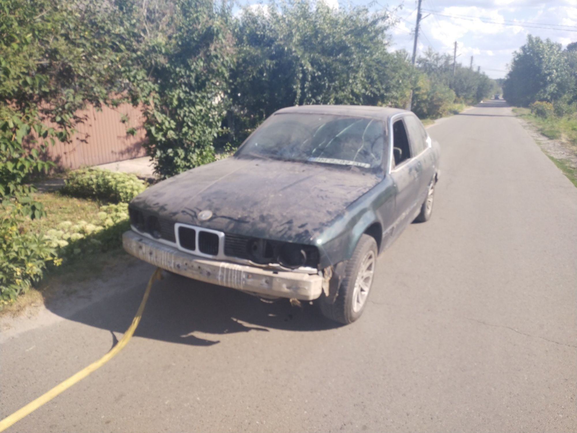 Разбираю БМВ е34 525