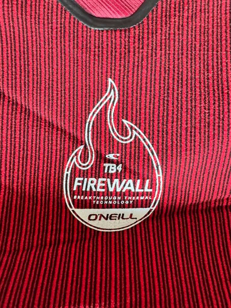 Fato de surf novo - Oneill Hyperfreak Fire