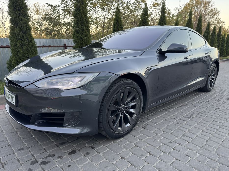 Tesla Model S 2016 75 терміново
