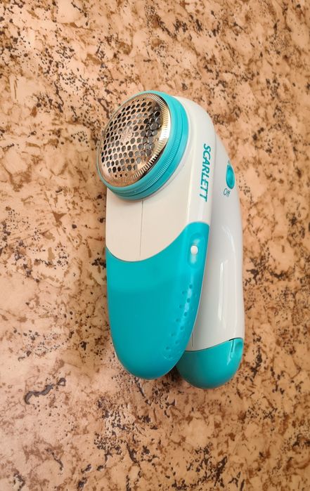 Машинка от катышек SCARLETT