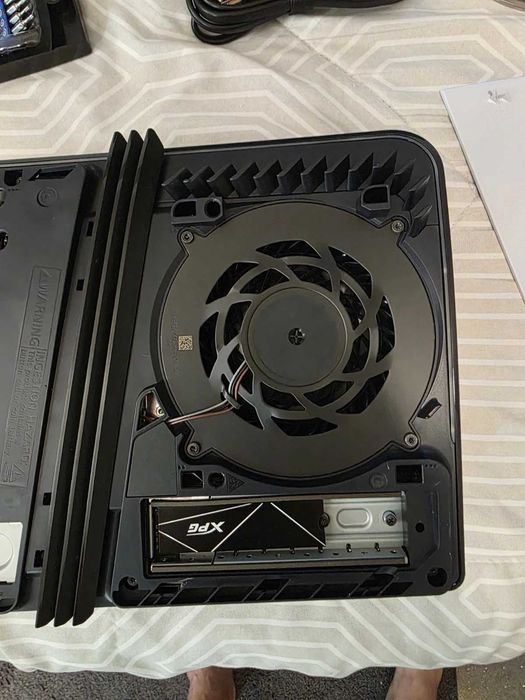 Playstation 5 Pro | Napęd | Dysk 2TB | Zestaw Gier | Ładowarka Pada