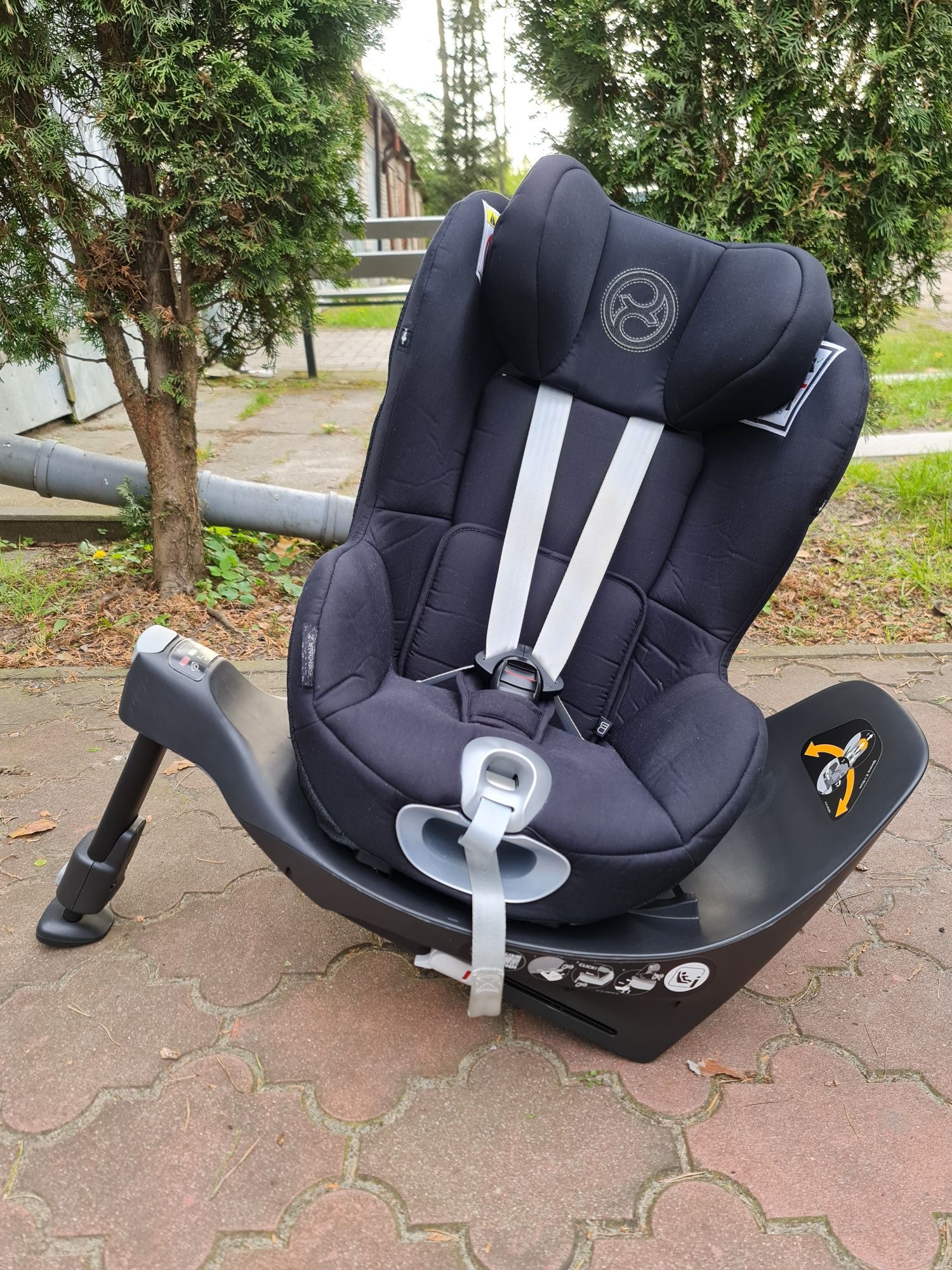 Cybex Sirona Z i-size- fotelik + baza