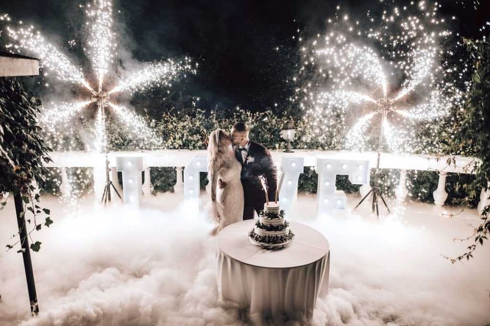 Fotobudka fotobudka 360 vogue wiatraki iskier ścianka balonowa