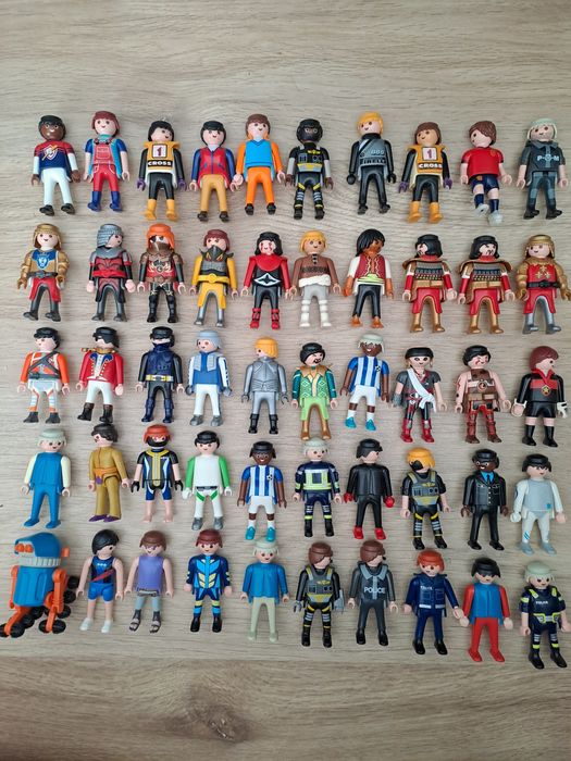 Playmobil bonecos