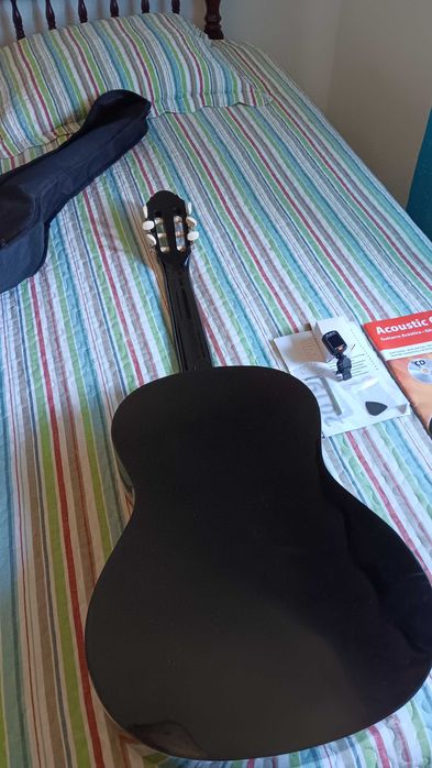 Guitarra Acústica