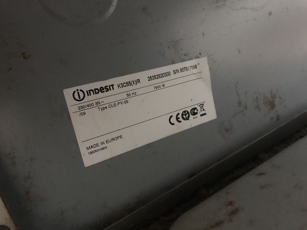 Kuchenka elektryczna Indesit